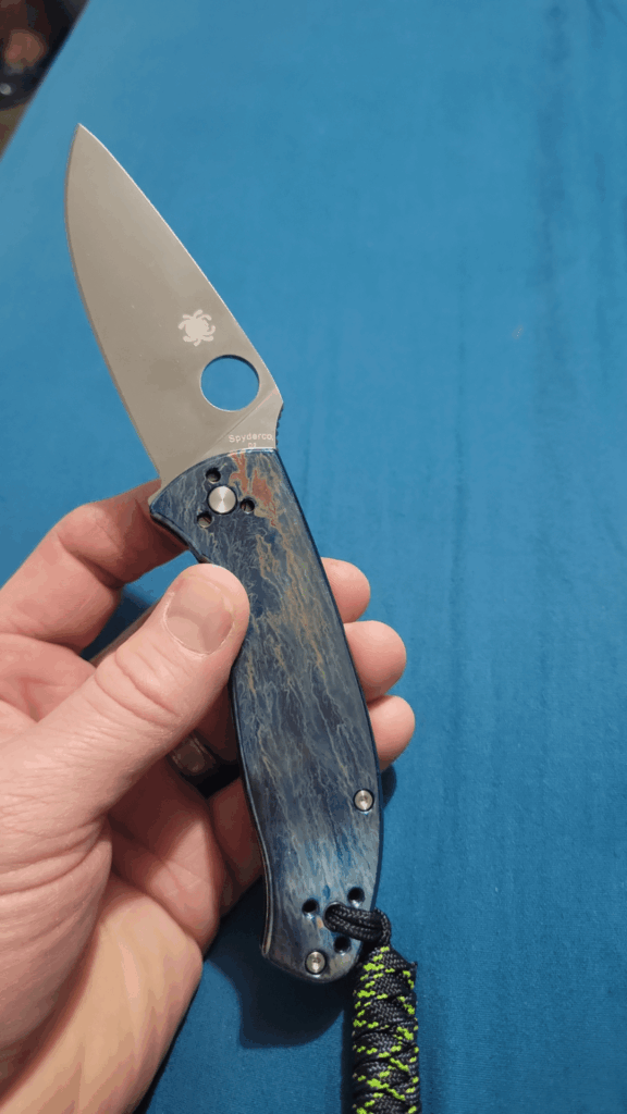 My first Spyderco tenacious