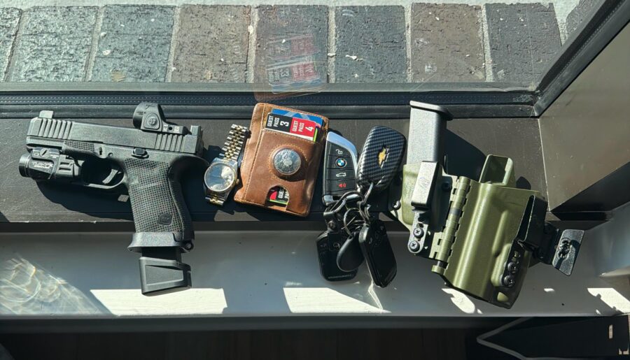 My new EDC, any good knife recommendations? Not super expensive.