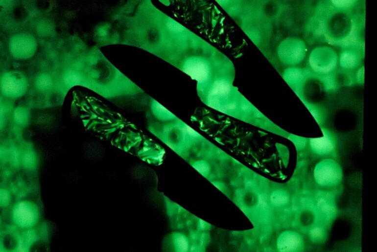 Gents, your thoughts on lume carbon fiber scales?