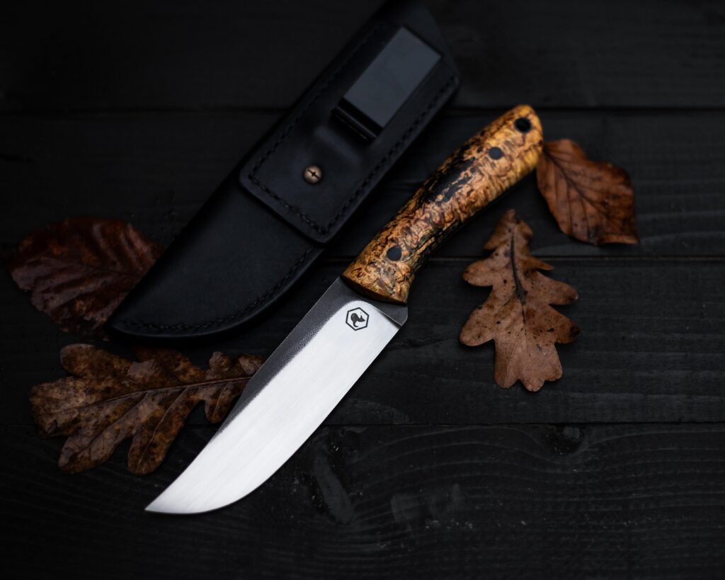Elmax +stabilized carelian birch. Vultur Custom Knives
