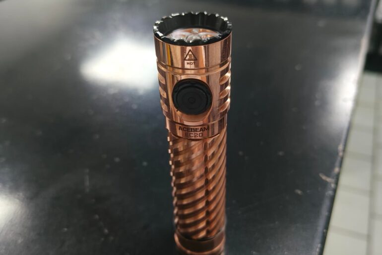 NLD Acebeam EC20 Cu