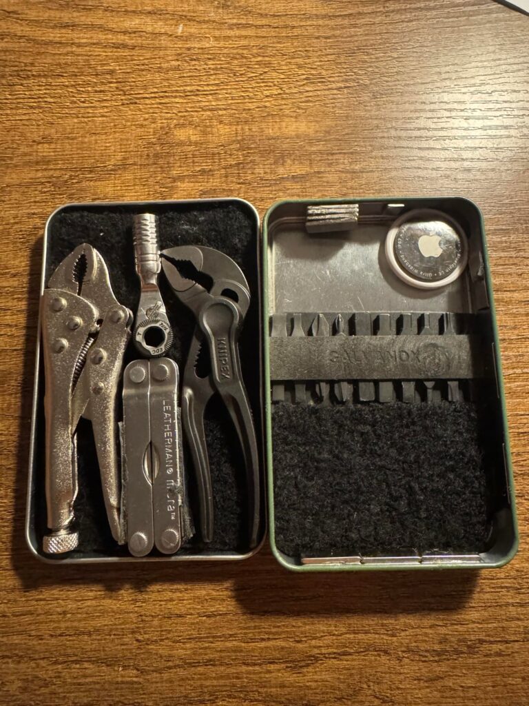 My EDC toolbox I bring everyday commuting to work on my inline skates. Also helps me at work (OR circulator), since a lot of stuff at work need tinkering.