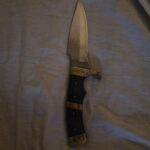 Anybody know what kinda knife this one here might be and what its purpose is ?