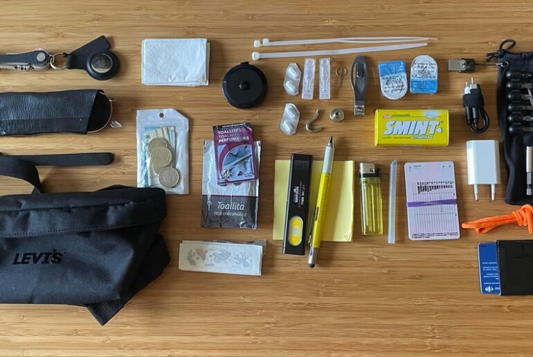 Discreet and humble EDC (Spain) – Any opinions on improvements?