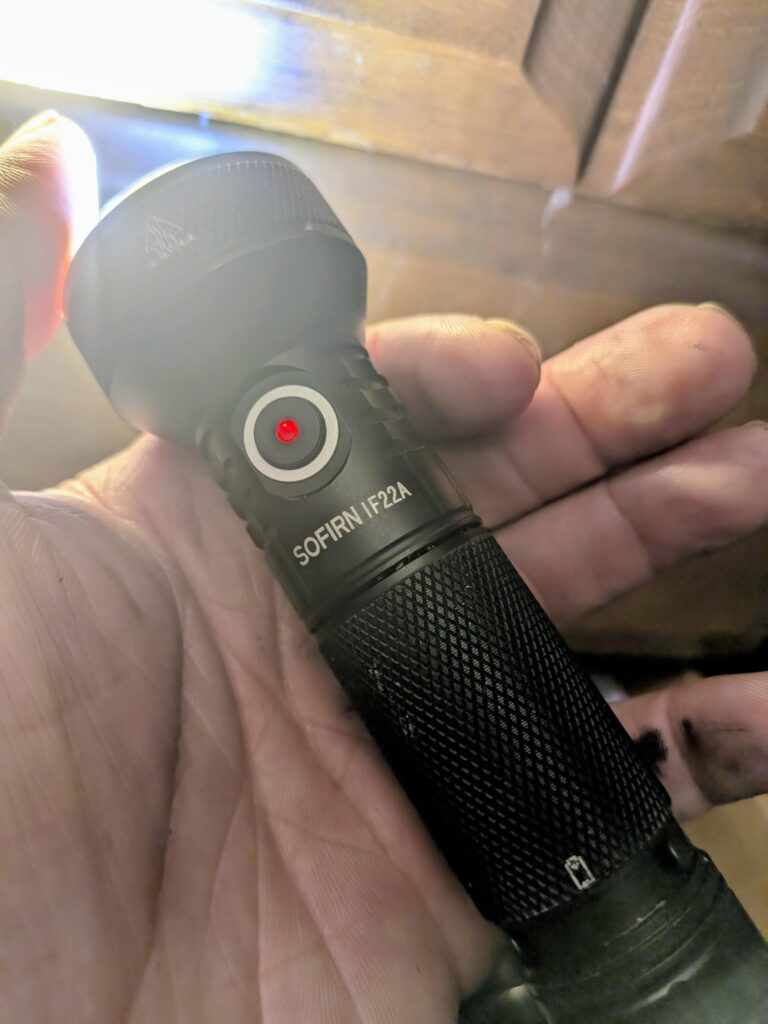 Some please help me with my Sofirn IF22A!