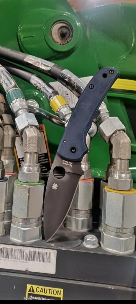 Spyderco Shaman for this week's carry