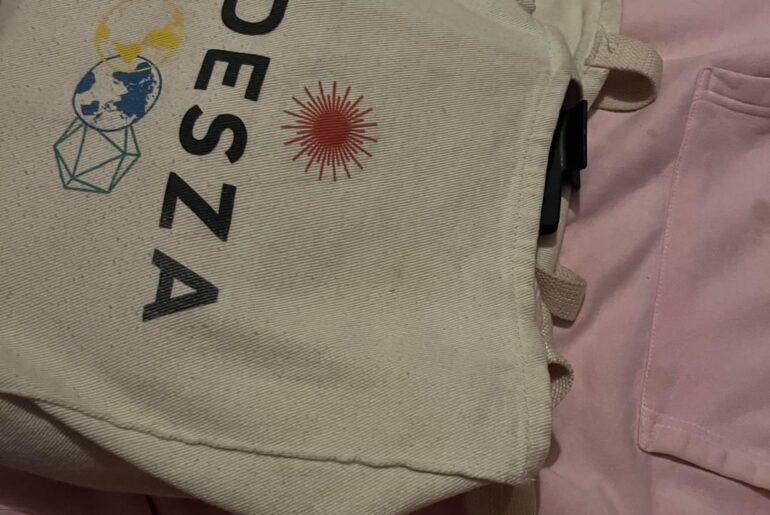 Teehee 🤭 the bag and what’s in the bag