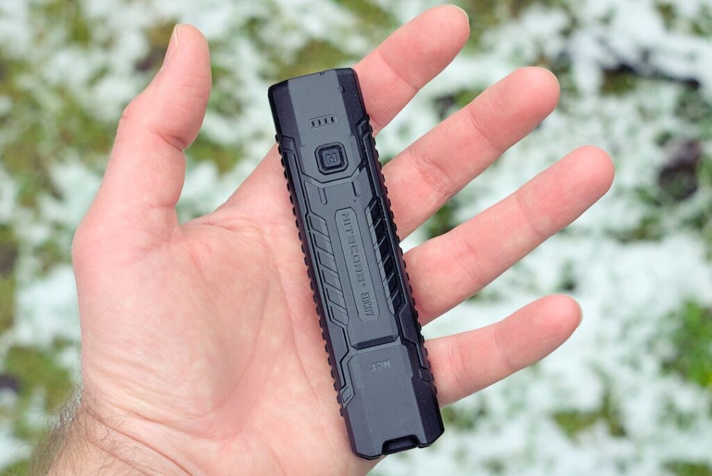 Nitecore EDC07 – lightweight EDC flashlight with adjustable color temperature