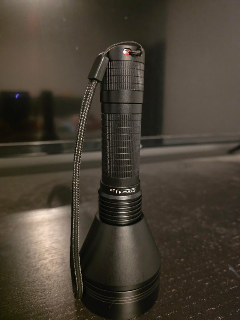 Blown away by my new Convoy L21b. Osram F1.