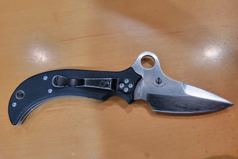 13 year old spyderco sprint run c40gp has been in the lost and found at my work for years