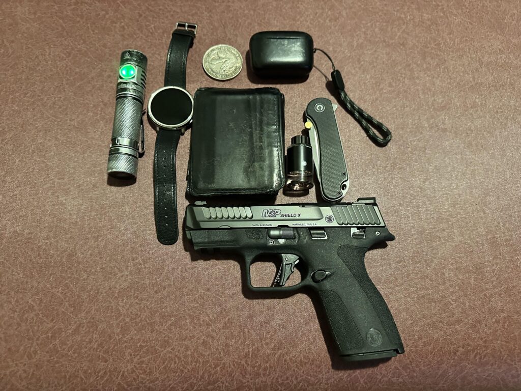 My EDC is near perfection for what I need on the daily.First pocket dump on this account!