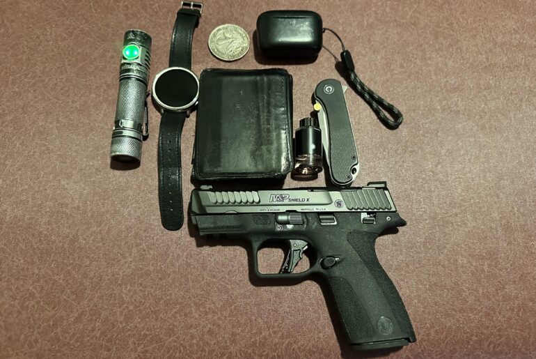 My EDC is near perfection for what I need on the daily.First pocket dump on this account!