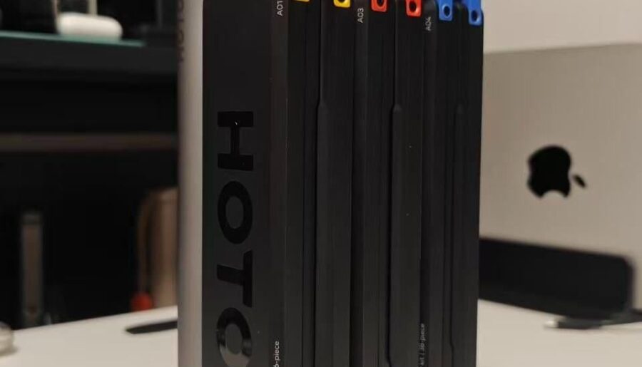 29/M/Software Dev – Early V-Day gift or just expensive fidget magnets?