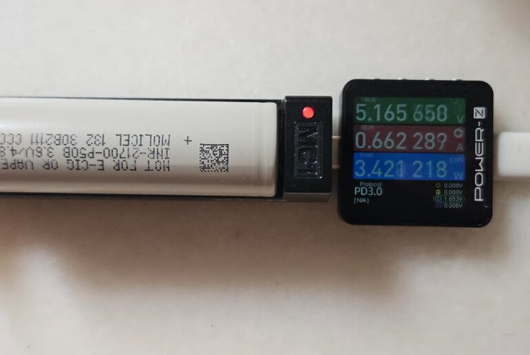 Odd behavior on my xtar MC1 usb-C singel cell charger