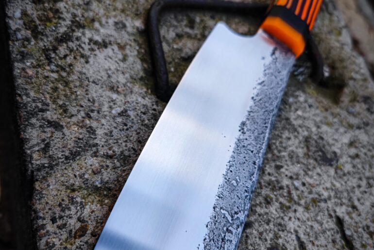 52100 Cleaver