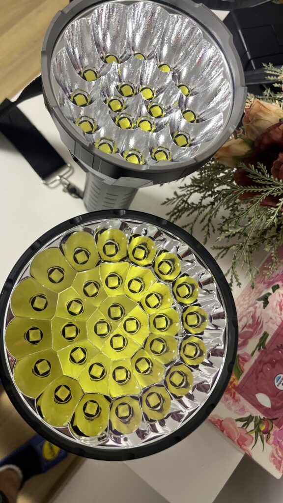 Got the big dog MS 32 bright at 200.000 lumens .. but it seems the MS18 is doing much better??!