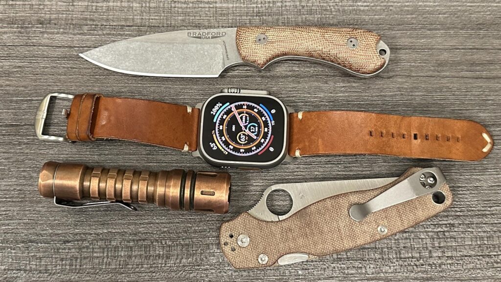 Wednesday Earth Tone Pocket Dump