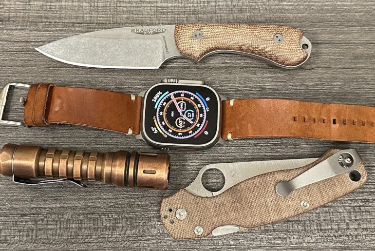 Wednesday Earth Tone Pocket Dump