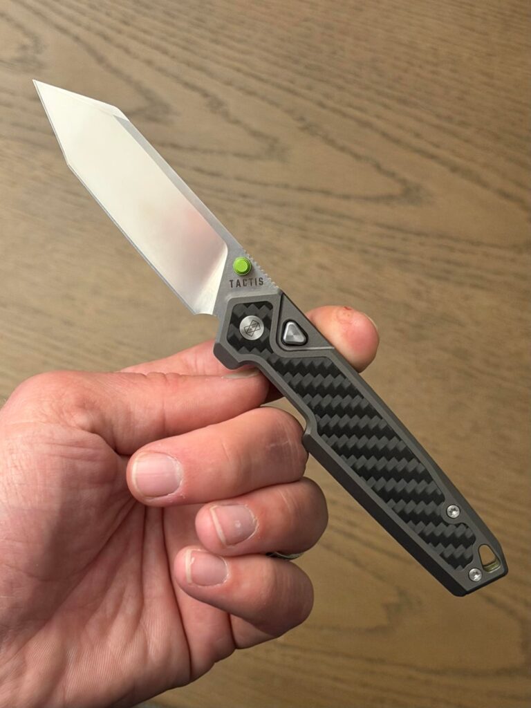 NKD - Tactis Strike