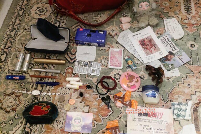 My bag after a Brussel trip (as someone who scrap journals)