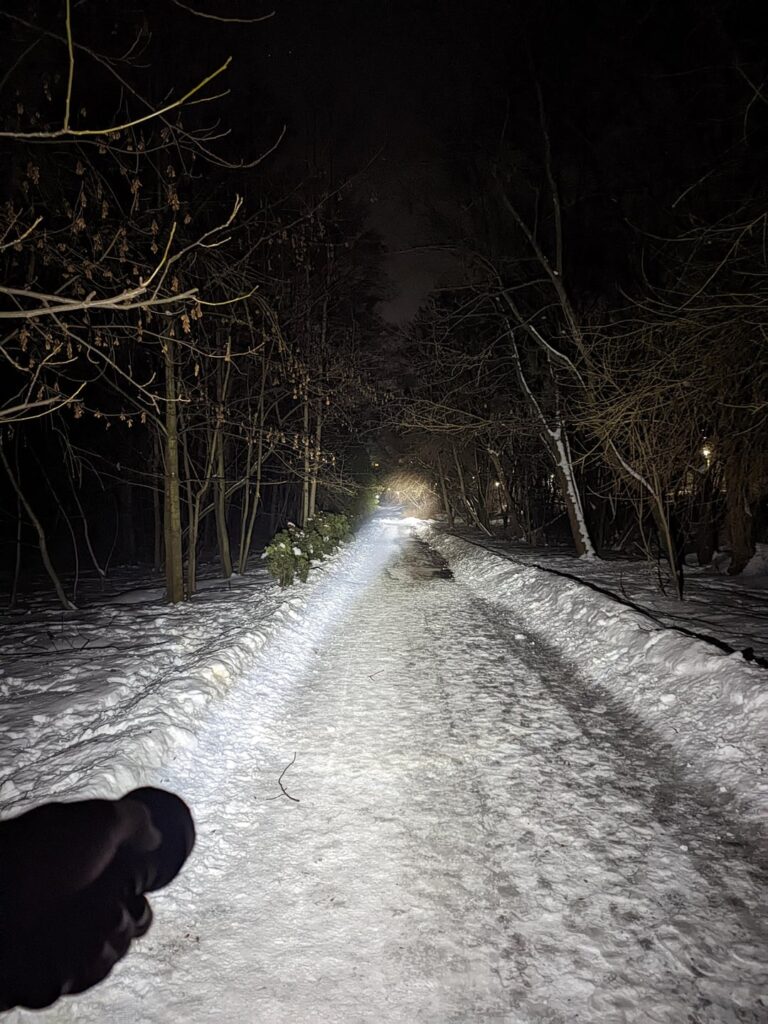 Wurkkos TD01C, but a better (5000k, beamshots)