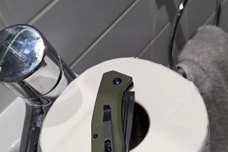 Seen it open and this is closed. Better light as well