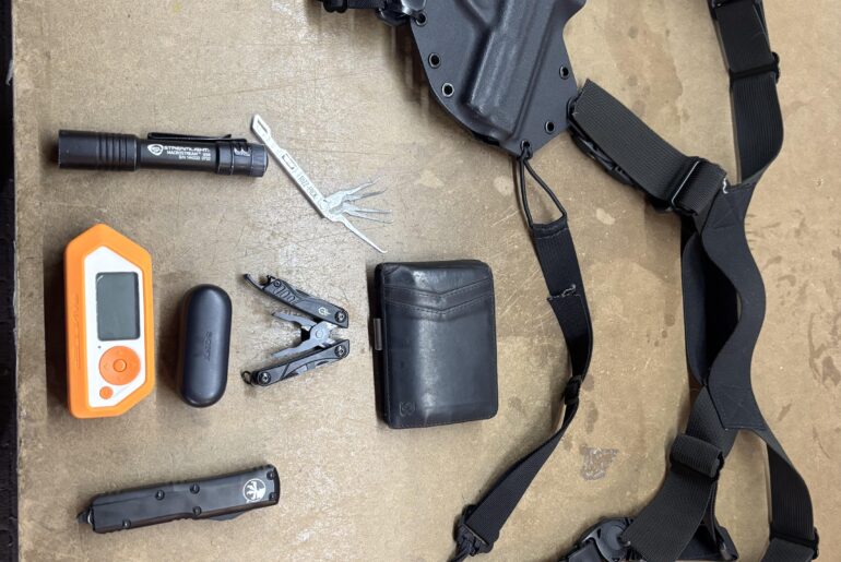 Only reason I like winter is justification to bust out a shoulder rig 🤣