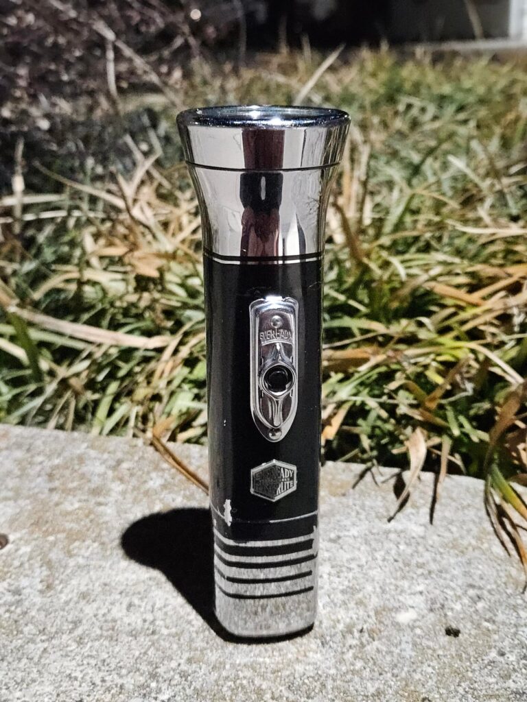 Eveready Masterlite, my current fav incan. 🔥🔦