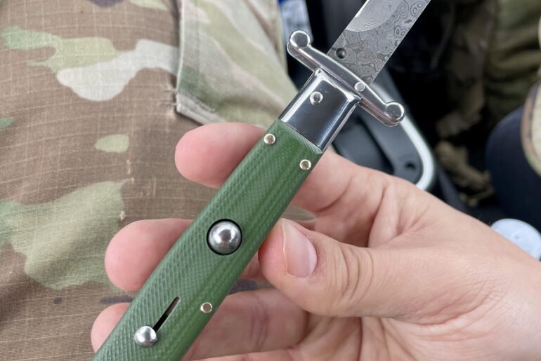 I put off using my AKC for years but started using it this week. Absolutely love it! … and not even gonna lie, it’s fun to fidget with 😅