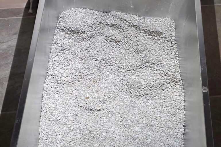 Olight Arkpro, CW vs. NW