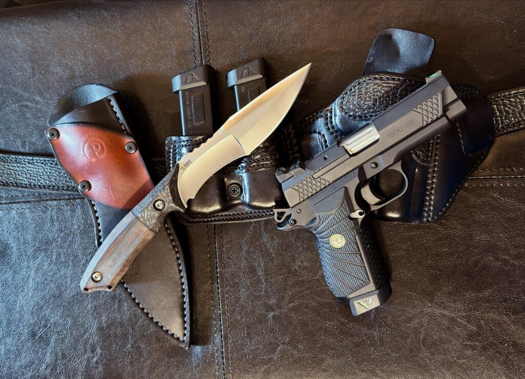 Tutare Knives Warpath - She Bad!!