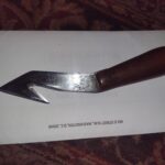 Garage sale find $1. Hubbuck and Sons race knife, also called a timber scribe. Used to gouge marks or symbols in bark of lumber trees, also in marking timbers in wood boat construction, and in cooperage to mark staves in barrel construction. Sturdy rosewood handle to sustain the forces used to gouge