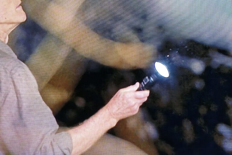 Which flashlight is my man Graham using here?