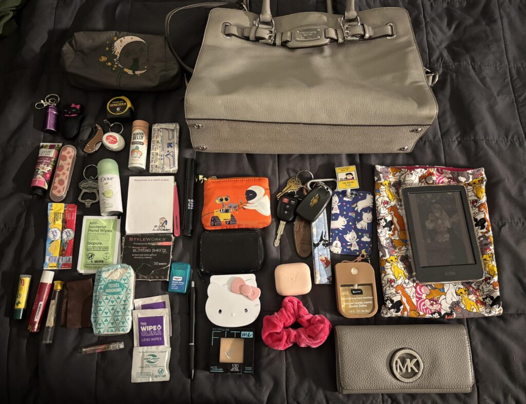 Thrifted this MK purse today. 🥰