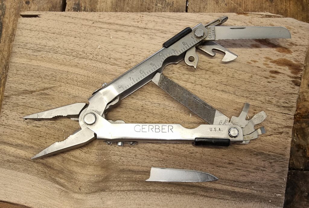 After 25 Years i broke my Blade. Is this an older version of the MP 600? Can you get offical Parts?