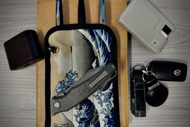 Boss makes a dollar, I make a dime. That’s why I dump on company time.