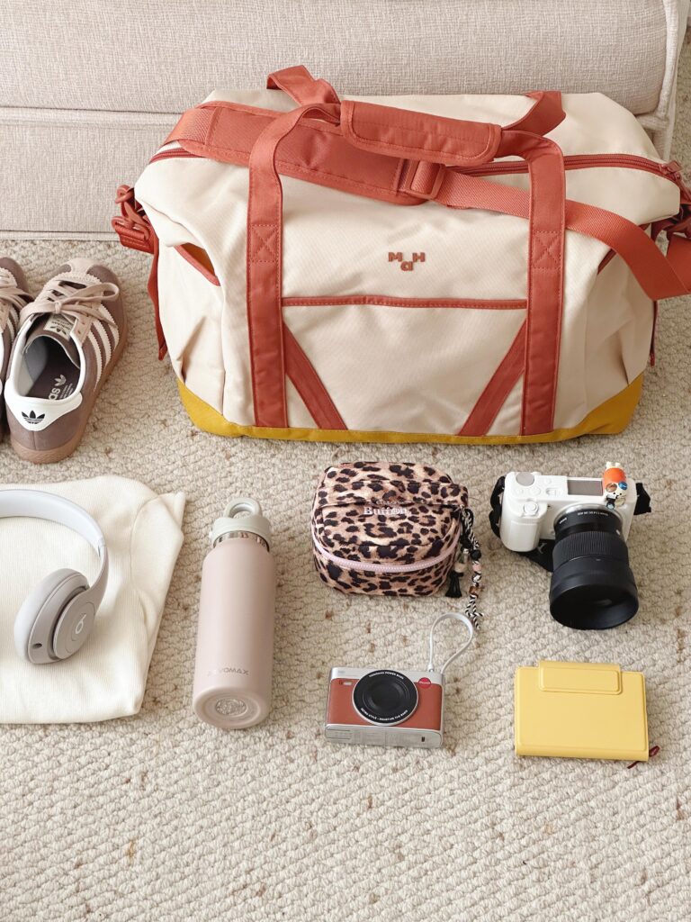 What’s in my bag for a weekend trip (keeping it minimal)
