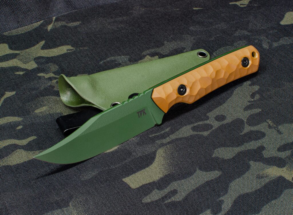 EDC Bowie in CPM 4V and an interesting color scheme. What do you think?
