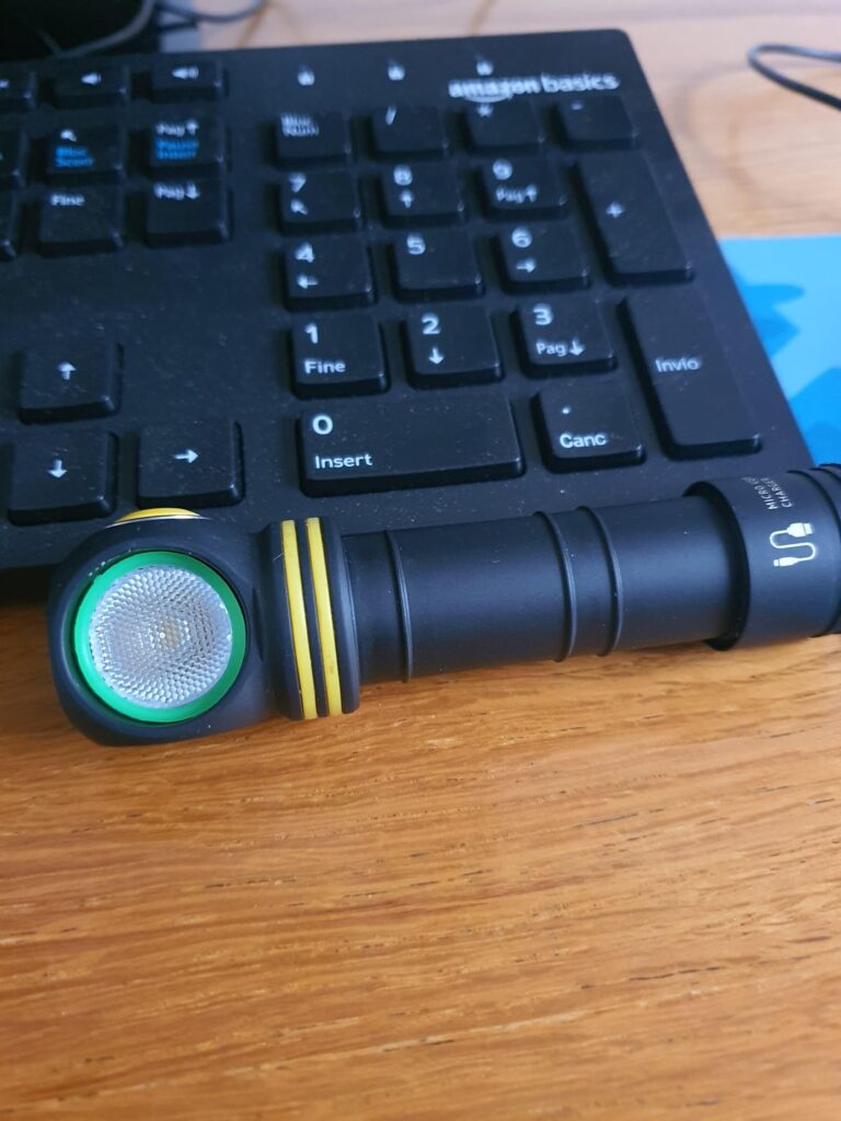 unconventional hands-free reflow.....armytek elf c2 installed nichia 519a I had the bluish lh351d