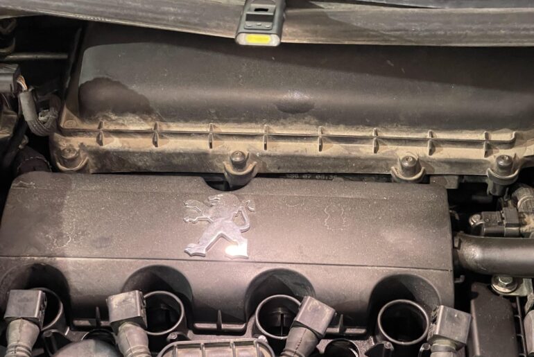 show me your flashlight in operation