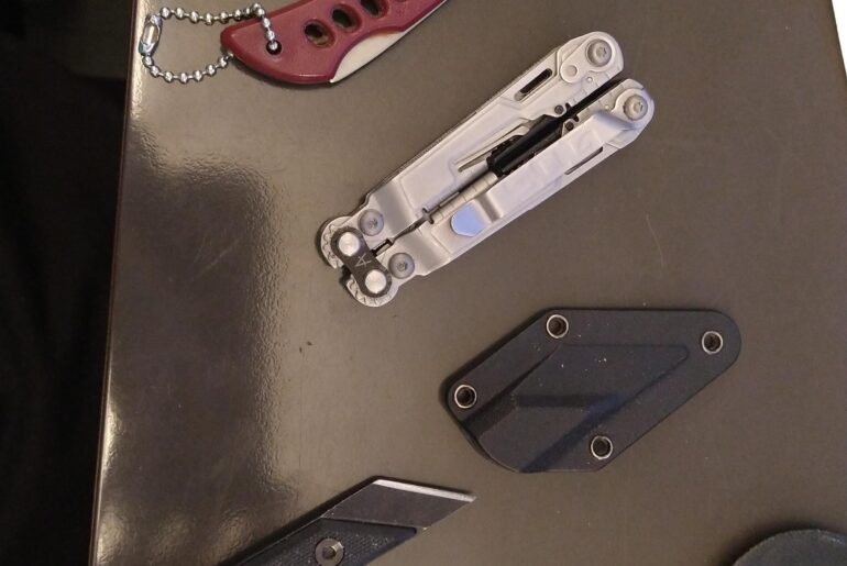 EDC pocket dump 03-30-26