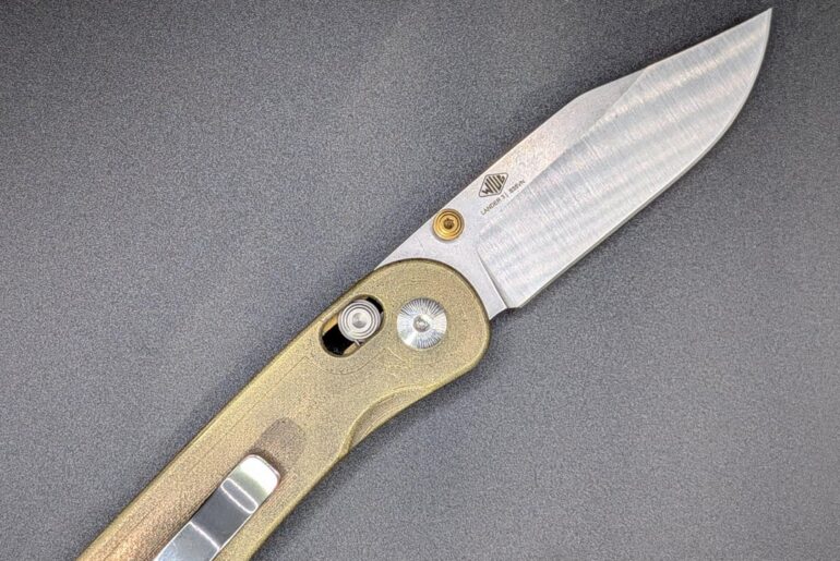 Knafs Lander 3 with Custom 3D Printed Brass Scales