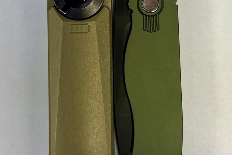 Apparently I have a front pocket type