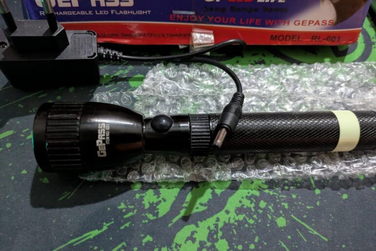 (NMD) Maglite w/219f & 17mm convoy driver.