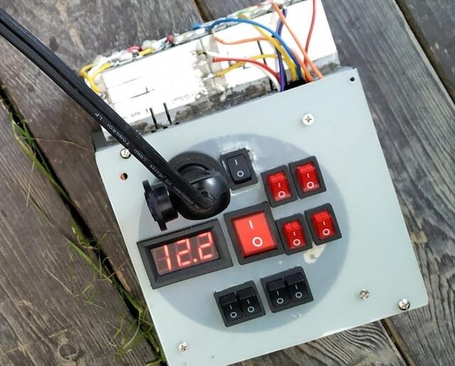 What do you do when you need a floodlight for cheap? You build one from scrap