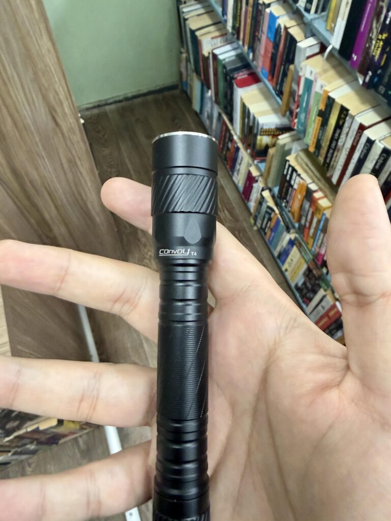 NLD! Convoy T4 519A 3500K 6A buck + boost driver, amazing little light!