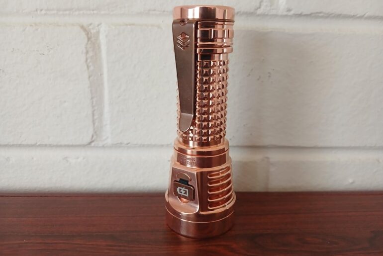 [NLD] Copper Firefly E04 Surge FFL5009R 5000K
