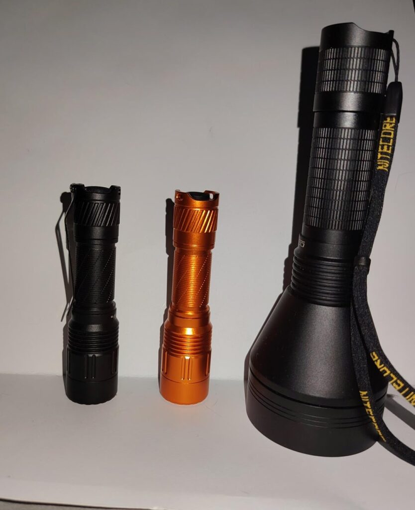 I got 3 new convoy flashlights and i love them :D + beam shots.