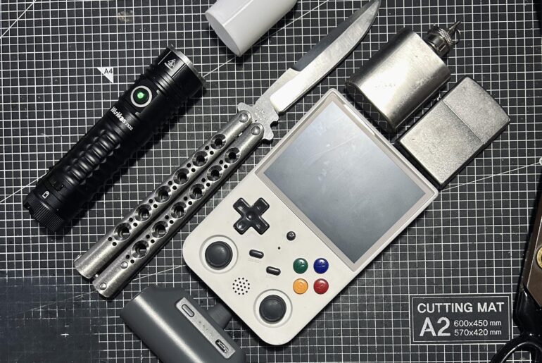 This is my daily commuter EDC