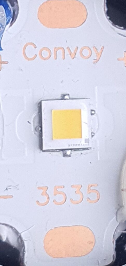 Una delle torcie più votate è sicuramente la ZL sc65c hi.....come mai il led nichia 719a non ha un alto gradimento?